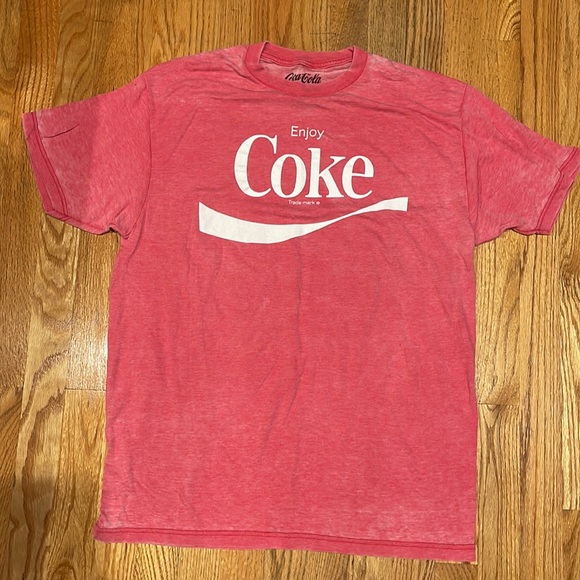 Coca Cola T shirt - Picture 2 of 5